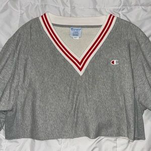Champion Cropped Sweater